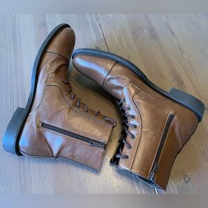 Kenneth Cole Reaction Blind Curve Cap Toe Tan Leather Boots - Size 12